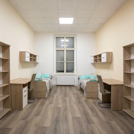 Minidorm Rooms In Heart Of City Center Maribor Ngoại thất bức ảnh
