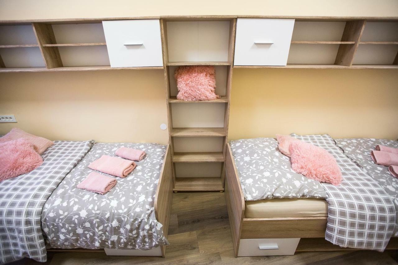 Minidorm Rooms In Heart Of City Center Maribor Ngoại thất bức ảnh