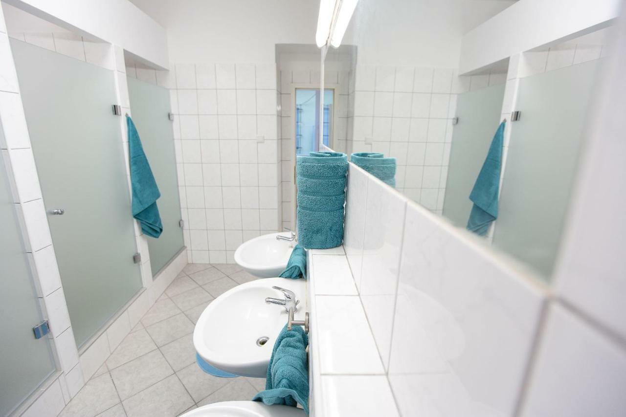 Minidorm Rooms In Heart Of City Center Maribor Ngoại thất bức ảnh