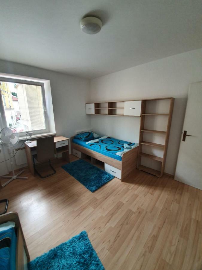 Minidorm Rooms In Heart Of City Center Maribor Ngoại thất bức ảnh